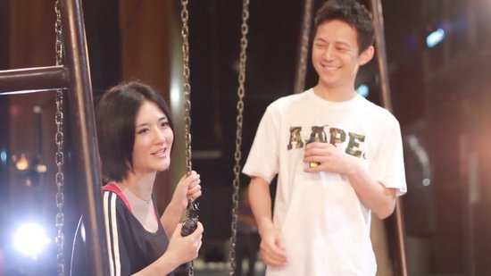何炅谢娜《幸福男女》破例合体 阿雅秀复古默剧