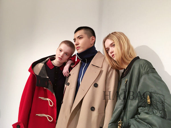 ෲ಩ (Burberry) 㳡̨