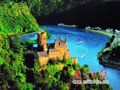 旅游达人的2012:十个最应该行走的地方(组图)(8)